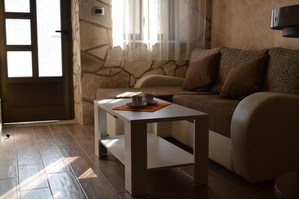 Lanterna Apartments Kotor Værelse billede