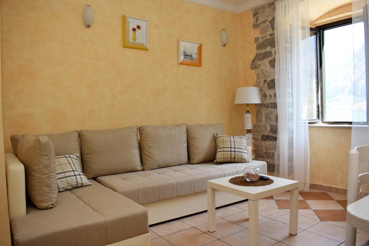 Lanterna Apartments Kotor Eksteriør billede