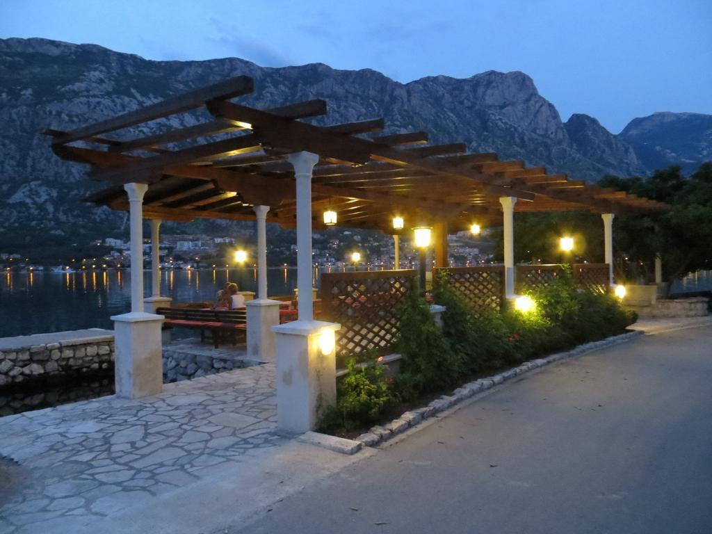 Lanterna Apartments Kotor Eksteriør billede
